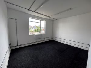 High Street - click for photo gallery